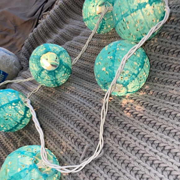 Blue Lantern Lights - Picture 2 of 4